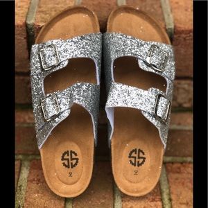 Simply Southern Glitter Sandals New